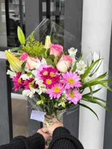 divina-floricultura-assinatura-flores-2